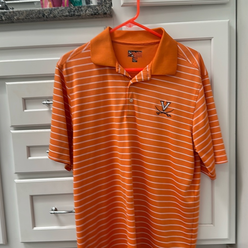 Men's medium used Ping University of Virginia golf shirt.